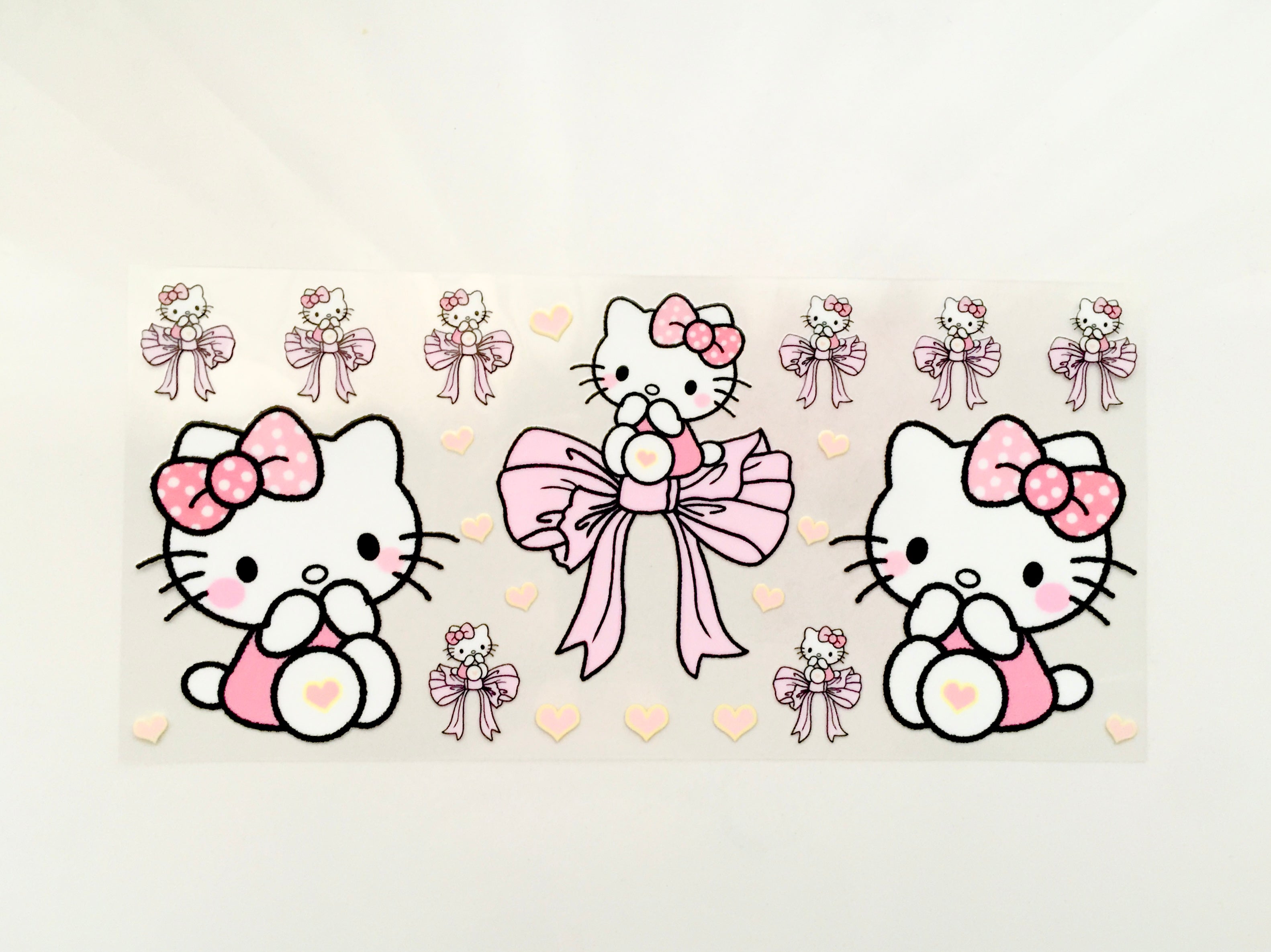 HK Sitting On A Bow #KID078